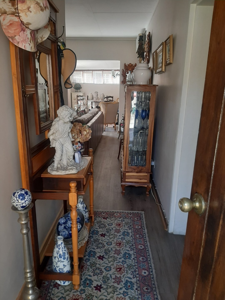 2 Bedroom Property for Sale in Morewag Free State